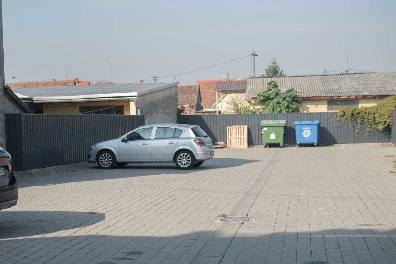 Apartman "Joka" Ðakovo Buitenkant foto