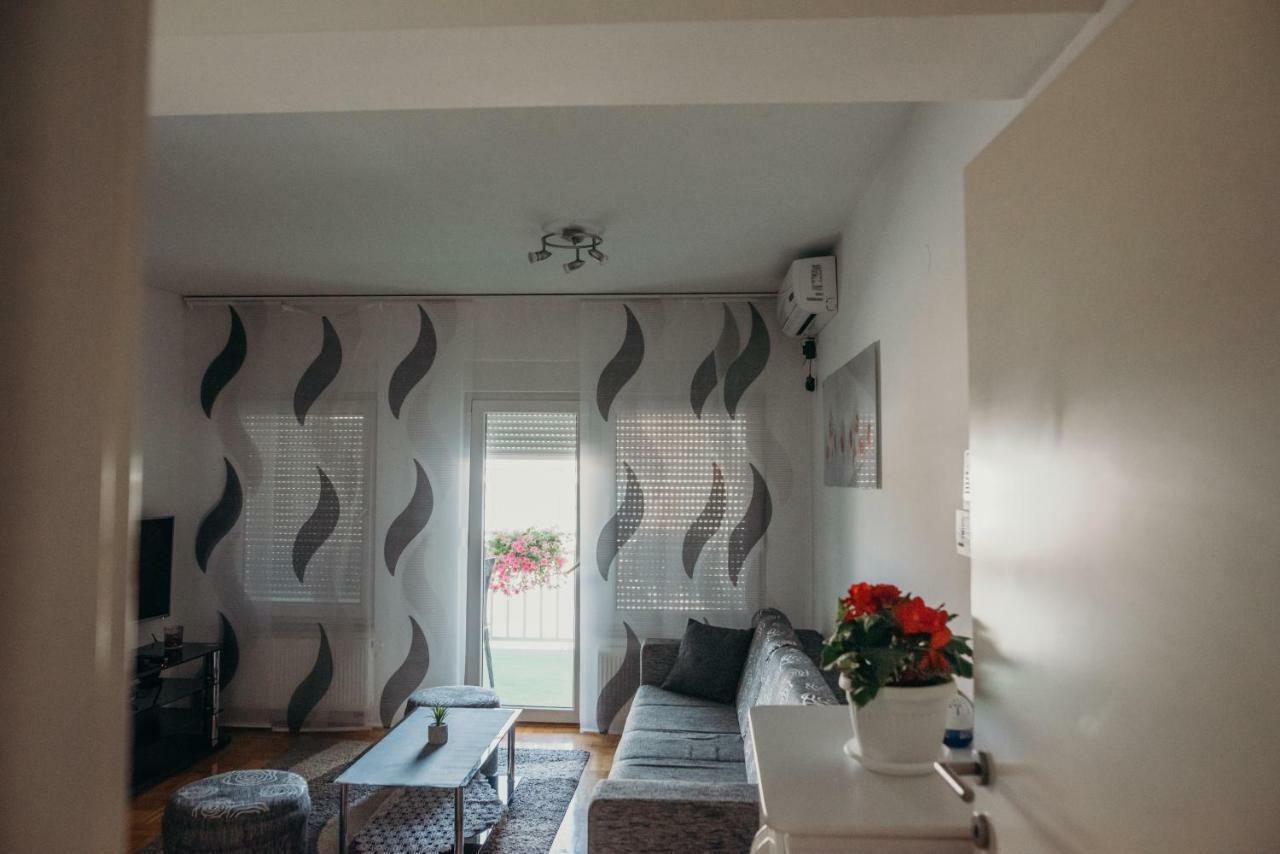 Apartman "Joka" Ðakovo Buitenkant foto
