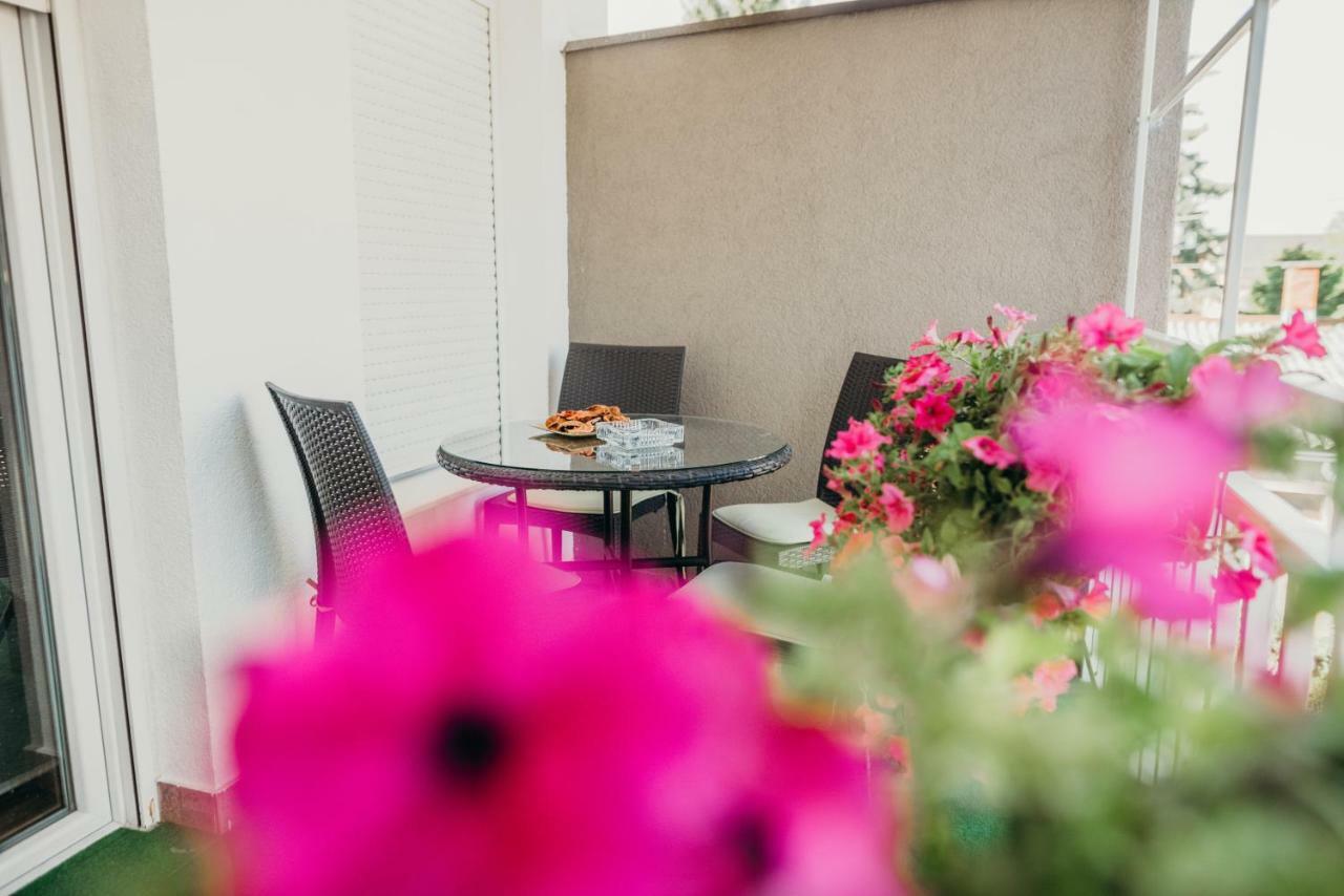 Apartman "Joka" Ðakovo Buitenkant foto